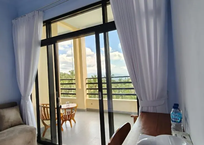 Laras 4* Munduk
